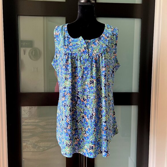 Floral Sleeveless Tunic Top in size XL - Picture 2 of 10